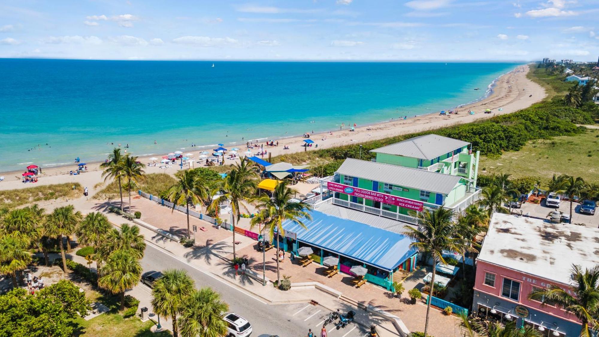 Partial Ocean View Hotel Room- King Bed #1 Fort Pierce Extérieur photo